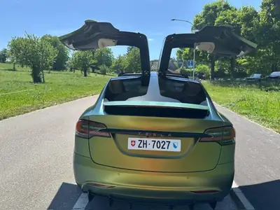 Tesla Model X 2017 — SUV électrique 7 places, exemplaire unique avec customisation FAB — Miniatur 7