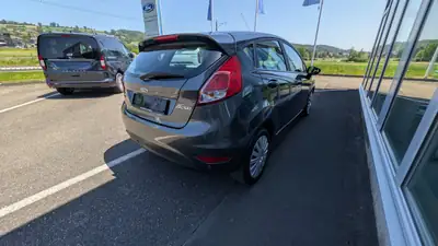 Ford Fiesta 1.0 — Citadine compacte, essence, 57 500 km seulement — rear view