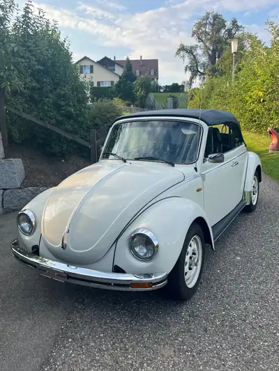 VW Käfer Cabriolet 1974 — Légende Décapotable, Charme Vintage Authentique — tableau de bord