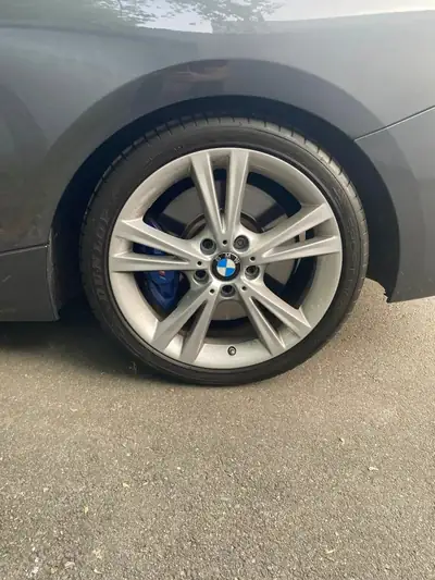 BMW M235i xDrive Steptronic — Coupé sportif 326 ch, tout-terrain toutes saisons — Miniature 13
