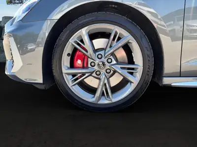 Audi S3 2024 — Berline sportive 310 ch, tous-terrains, faible kilométrage — Miniature 16