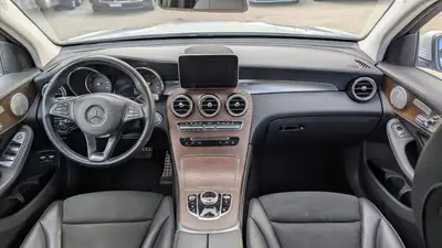 Mercedes-Benz GLC 300 — SUV premium 245 ch, très bien entretenu, pneus neufs — Miniature 10