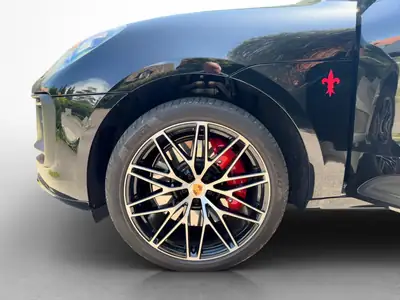 Porsche Macan 440 ch — SUV sportif allemand, moteur essence turbo et équipement premium — Miniature 15
