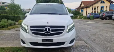 Mercedes-Benz V 247 Avantgarde — Van 7 places diesel, entretien complet Mercedes — Seitenansicht