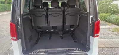 Mercedes-Benz V 247 Avantgarde — Van 7 places diesel, entretien complet Mercedes — Miniatur 11