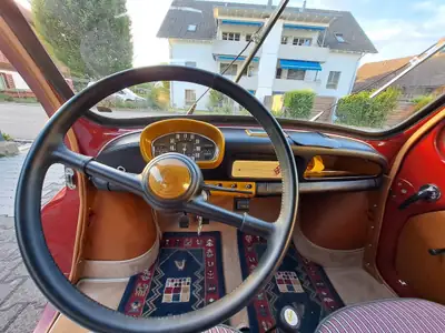 Renault 4CV Heck 1961 — Berline vintage restaurée, carrosserie rustproof — Miniatur 7