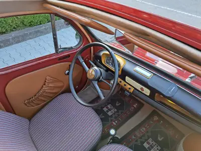 Renault 4CV Heck 1961 — Berline vintage restaurée, carrosserie rustproof — Miniatur 11