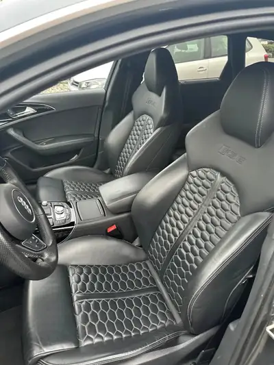 Audi RS6 Avant 560 ch — Break sportif d'exception, freins neufs et révision AMAG à jour — cruscotto
