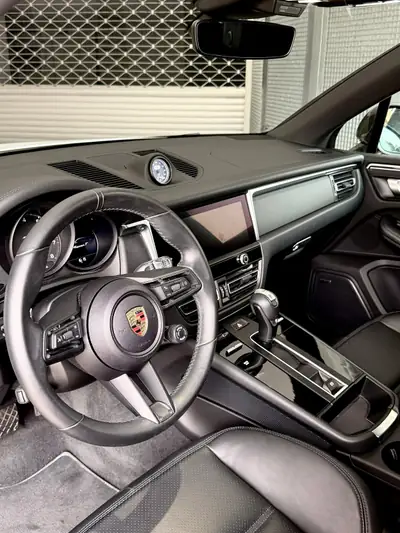 Porsche Macan T PDK 2024 — SUV sportif premium, 27'000 km, garantie Porsche Approved — Miniatur 7
