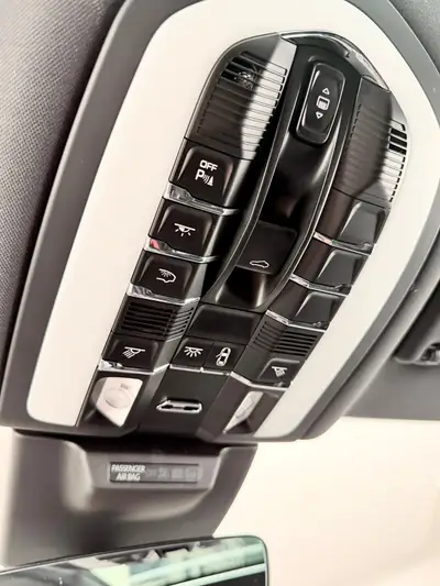 Porsche Macan T PDK 2024 — SUV sportif premium, 27'000 km, garantie Porsche Approved — Miniatur 11