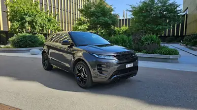 Land Rover Range Rover Evoque Hybrid — SUV compact premium, motorisation écologique 2020 — Außenansicht