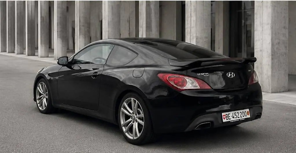 Hyundai Genesis 2011 occasion Bern — 3