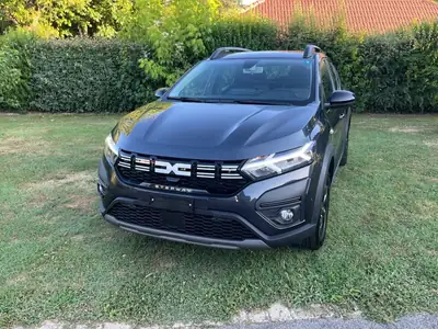Dacia Sandero 2023 — Citadine fiable à petit budget, 16'000 km seulement — Außenansicht