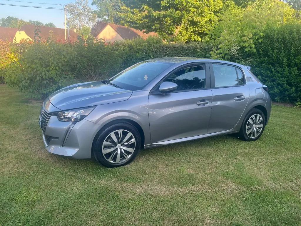 Peugeot 208 — Citadine fiable, 12'700 km, expertise 2026 — vista esterna
