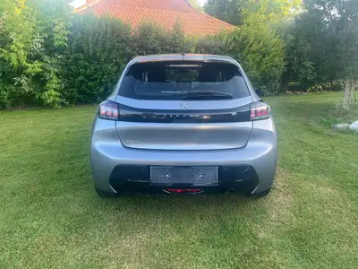 Peugeot 208 — Citadine fiable, 12'700 km, expertise 2026 — interni