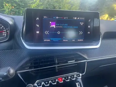 Peugeot 208 — Citadine fiable, 12'700 km, expertise 2026 — Miniatura 14