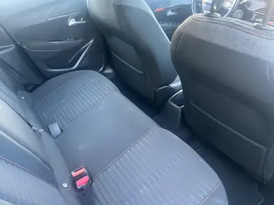 Peugeot 208 — Citadine fiable, 12'700 km, expertise 2026 — Miniatura 17