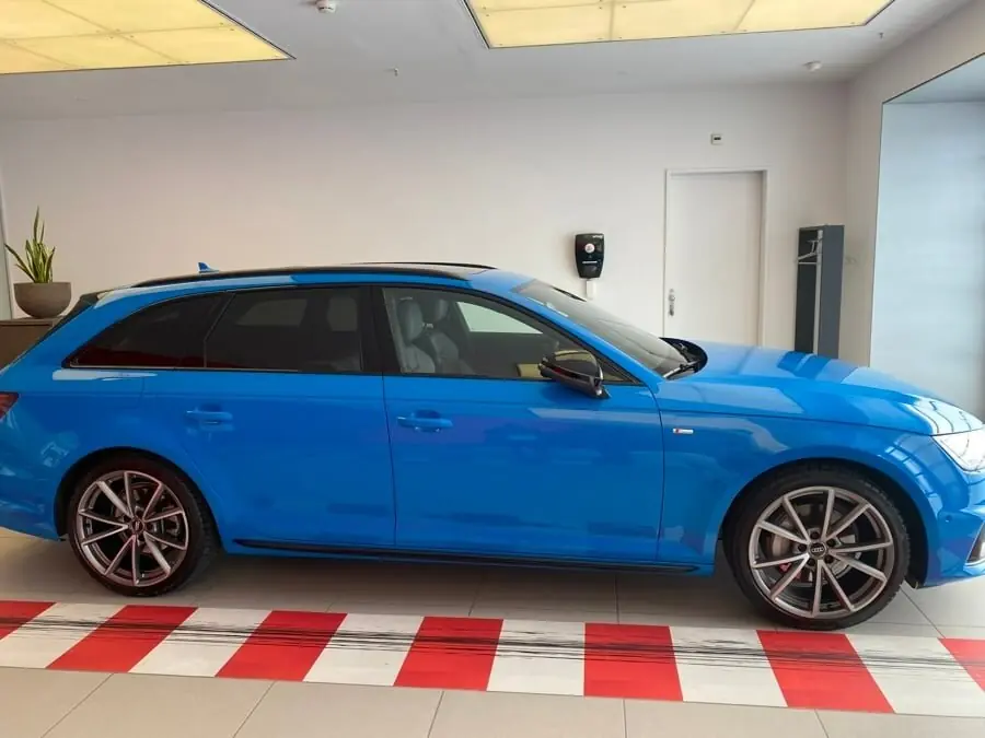 Audi A4 2019 occasion Gossau — 2