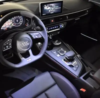Audi A4 Avant 2019 — Break diesel sportif, motorisation robuste et accessoires premium — arrière