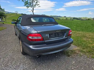 Volvo C70 2.0 T Cabrio 2004 — Décapotable élégante, entretien premium — Miniatur 8