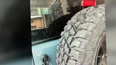 Jeep Wrangler Diesel 2015 — SUV 4x4 ultra-modifié, prêt à l'aventure — Miniature 8