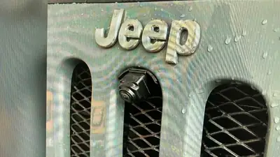 Jeep Wrangler Diesel 2015 — SUV 4x4 ultra-modifié, prêt à l'aventure — Miniature 10