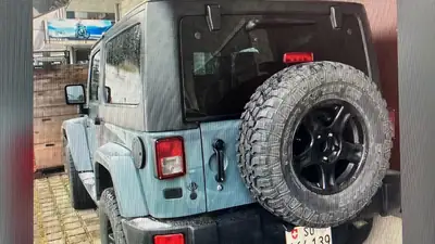Jeep Wrangler Diesel 2015 — SUV 4x4 ultra-modifié, prêt à l'aventure — Miniature 12