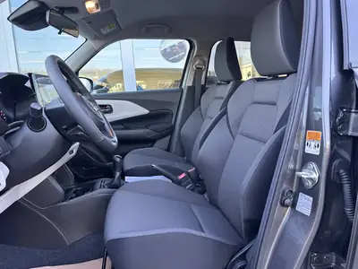 Suzuki Swift 2024 — Citadine agile et économe en mild-hybrid — Miniature 7