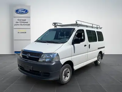 Toyota HI-ACE 2013 — Utilitaire polyvalent diesel 4x4, 78 000 km — exterior view