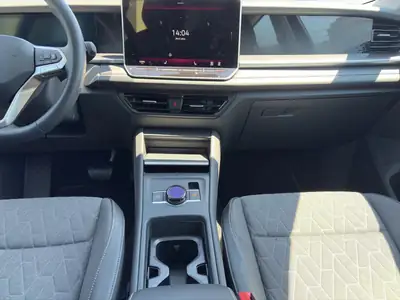 VW Tayron Diesel 7-Places — SUV spacieux avec traction intégrale et équipements premium — Miniatura 8