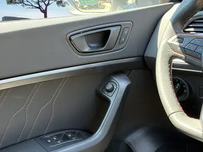 CUPRA Ateca 300 ch — SUV sportif performant, seulement 18'000 km — Miniatur 14