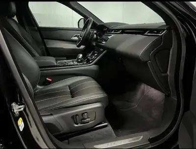 Land Rover Range Rover Velar MHEV Diesel — SUV premium, toit panoramique, 29'870 km — tableau de bord