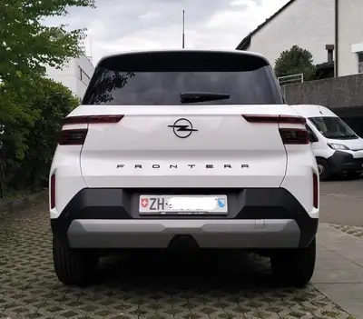 Opel Frontera 2026 — SUV 7 places hybride léger, très bas kilométrage — détail