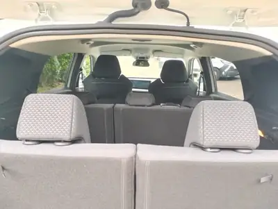Opel Frontera 2026 — SUV 7 places hybride léger, très bas kilométrage — Miniature 12