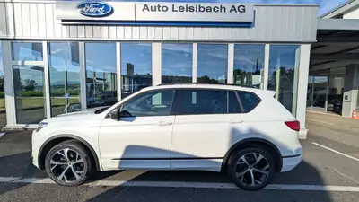 SEAT Tarraco 2023 — SUV 7 places robuste, 150 ch, transmission automatique — Armaturenbrett