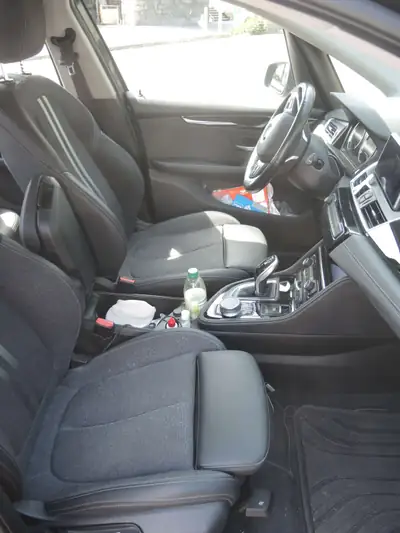 BMW F45 Active Tourer Diesel 2018 — Monospace polyvalent, entretien impeccable, 4RM intégrale — intérieur