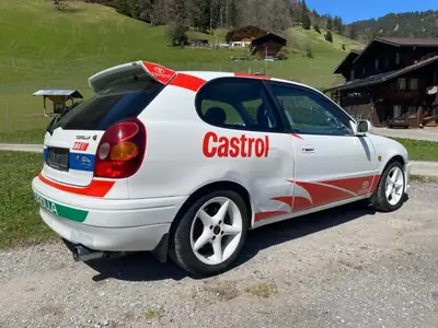 Toyota Corolla 1999 — Berline compacte fiable, révisée et contrôle technique à jour — vista posteriore