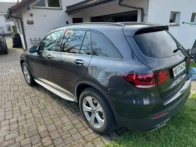 Mercedes-Benz GLC 300 Hybrid — SUV premium 333 ch, seulement 57'500 km — côté