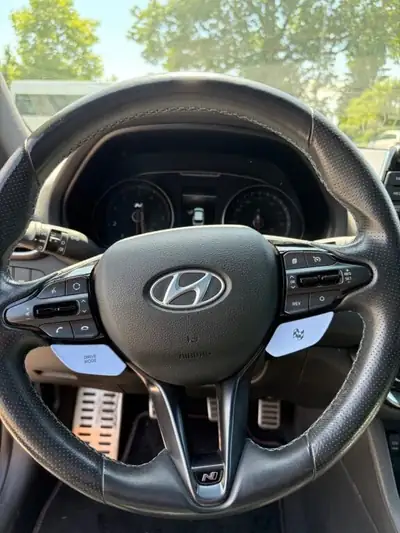 Hyundai i30 N Performance 275 ch — Sportive affûtée, toit panoramique, révision à jour — Miniature 9