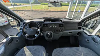 Ford Transit 2012 — Utilitaire fiable, 48 900 km, moteur diesel robuste — detail