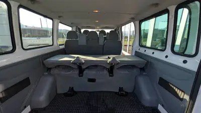 Ford Transit 2012 — Utilitaire fiable, 48 900 km, moteur diesel robuste — Thumbnail 13