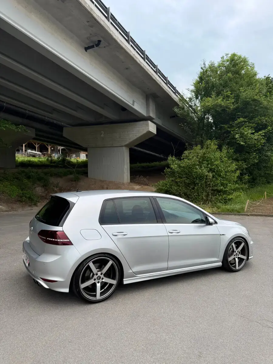 Volkswagen Golf 2015 occasion Goldau — 2