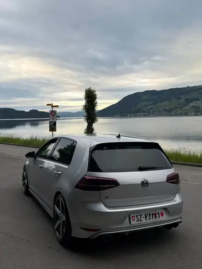 VW Golf 2015 — Berline dynamique 300 ch, transmission automatique intégrale — Armaturenbrett