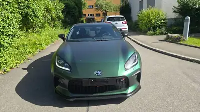 Toyota GR 86 2024 — Coupé sportif manuel 234 ch, pack tuning premium inclus — Seitenansicht