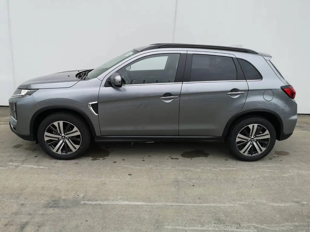 Mitsubishi ASX 2.0 Allrad 2020 — SUV compact robuste, boîte auto, 69 500 km — vista esterna