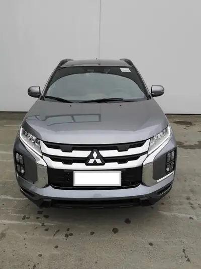 Mitsubishi ASX 2.0 Allrad 2020 — SUV compact robuste, boîte auto, 69 500 km — côté