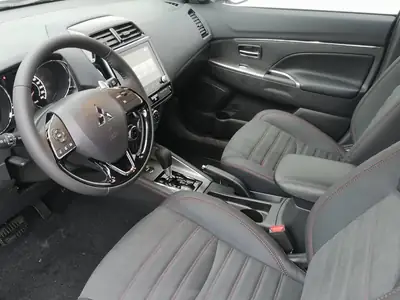 Mitsubishi ASX 2.0 Allrad 2020 — SUV compact robuste, boîte auto, 69 500 km — détail