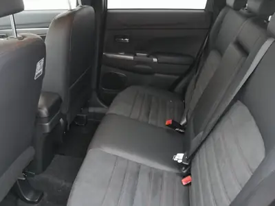 Mitsubishi ASX 2.0 Allrad 2020 — SUV compact robuste, boîte auto, 69 500 km — Miniature 10