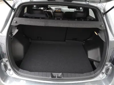 Mitsubishi ASX 2.0 Allrad 2020 — SUV compact robuste, boîte auto, 69 500 km — Miniature 11
