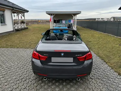 BMW 440 Cabriolet — Roadster sportif 326 ch, transmission automatique, tous terrains — Heckansicht